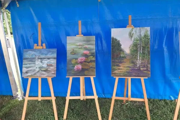 Wernisaż pleneru malarskiego w Parku Miejskim w Grodzisku Wielkopolskim
