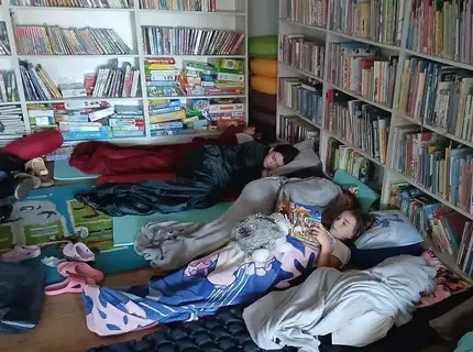 Noc w Bibliotece w Jabłonnie – relacja z pełnej atrakcji imprezy