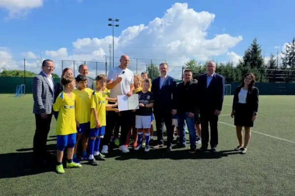 337 900 zł na modernizację Orlika w Gminie Rakoniewice
