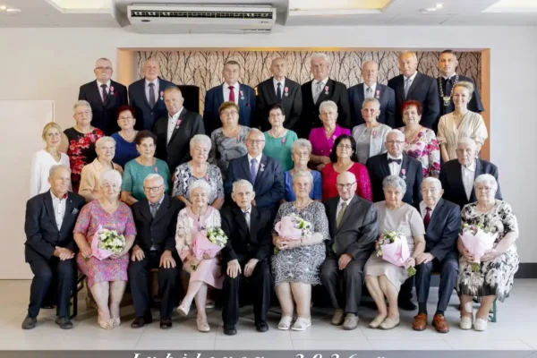 Jubileusze małżeńskie w Gminie Rakoniewice – wyjątkowa uroczystość w „Zajeździe u Bogdana”