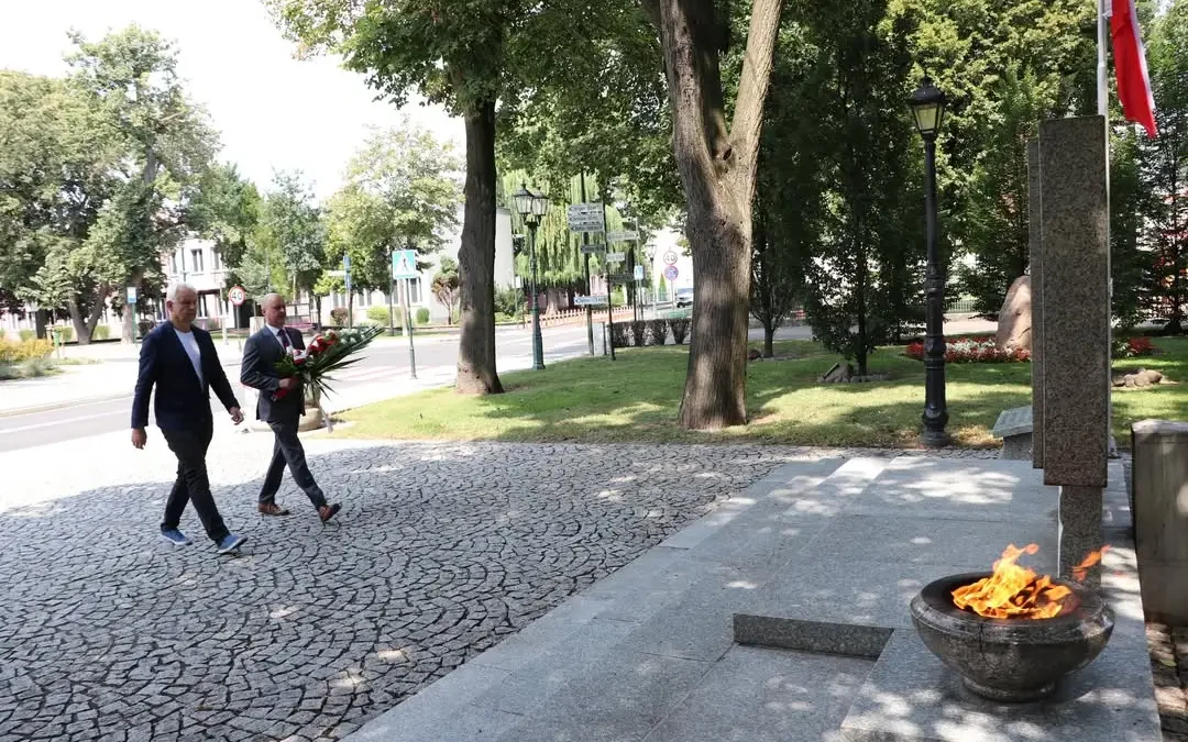 82. rocznica Powstania Warszawskiego: Grodzisk Wielkopolski oddał hołd Bohaterom