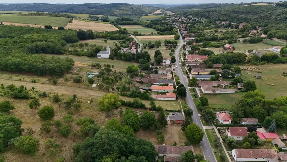 Mieszkańcy małych miejscowości mogą wziąć udział w badaniu o smart village