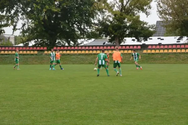 LKP Pieczarka Wielichowo przegrywa u siebie z Dąb Boguszyn 0:4