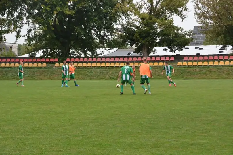 LKP Pieczarka Wielichowo przegrywa u siebie z Dąb Boguszyn 0:4