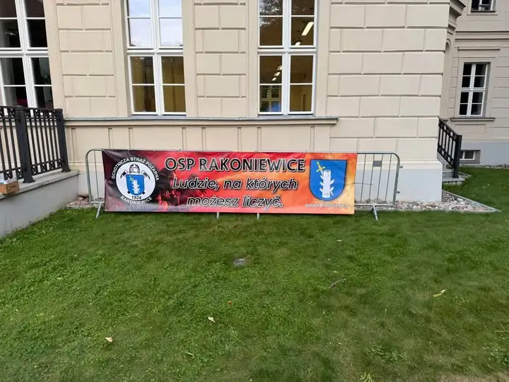 Rakoniewice: strażacy pokazali, jak ratuje się życie w wypadku drogowym