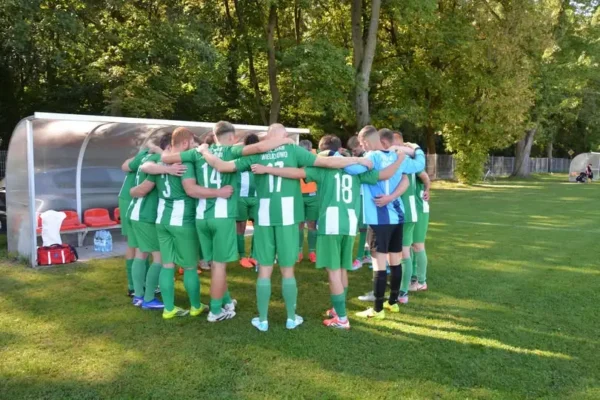 Pieczarka Wielichowo rozgromiła Helios II Bucz 5:0. Pierwsza domowa wygrana w sezonie!