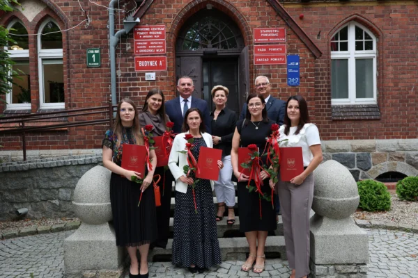 Nauczycielki z Grodziska Wielkopolskiego otrzymały awans zawodowy