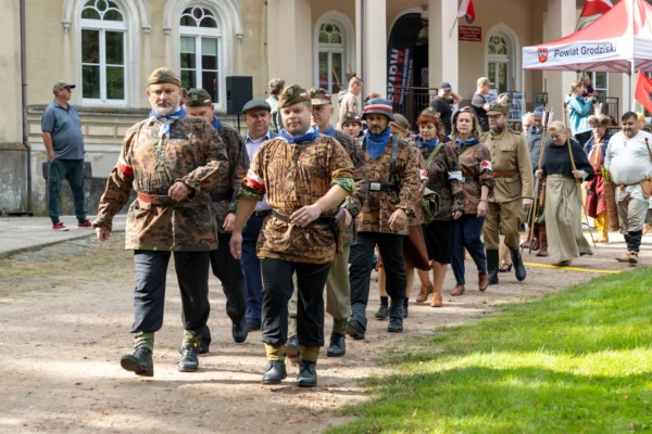 VI Piknik Historyczny w Wilkowie Polskim – ponad 1500 uczestników i 37 grup rekonstrukcyjnych