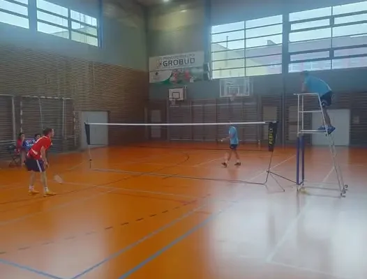 Licealiada w badmintonie: LO i ZST podzieliły się złotem w Grodzisku Wielkopolskim
