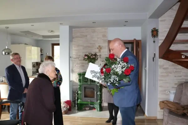 Pani Jadwiga Gruch z Grodziska Wielkopolskiego świętowała 95. urodziny