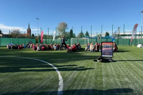 LKP Pieczarka Wielichowo na otwarciu Orlika w Rostarzewie