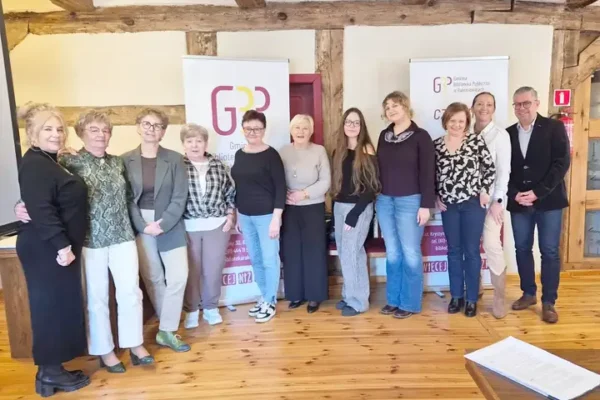 Bezpieczeństwo w sieci tematem spotkania Dyskusyjnego Klubu Książki w Rostarzewie